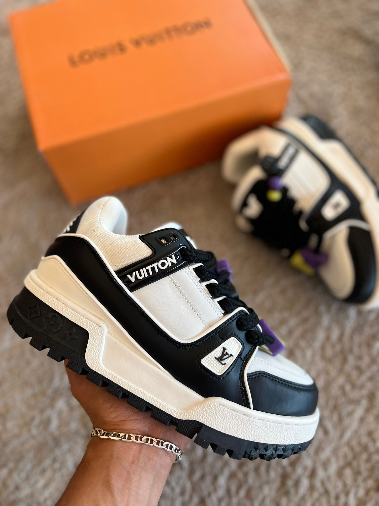 LOUIS VUITTON TRAINER
