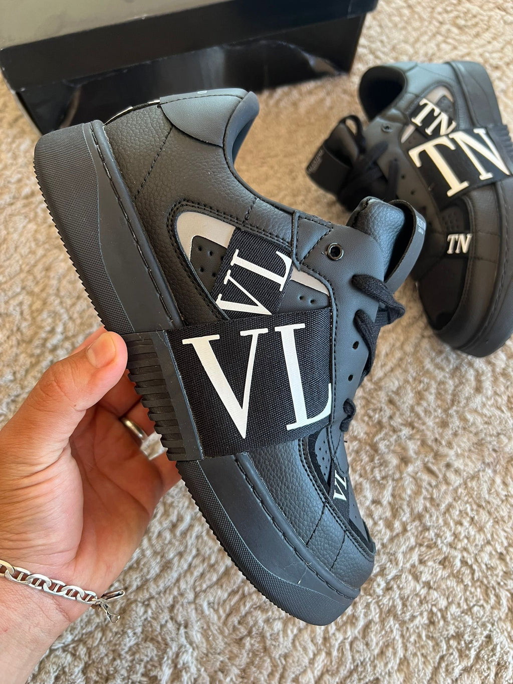 VALENTINO GARAVANI