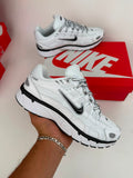 NIKE P6000