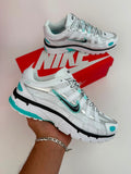 NIKE P6000