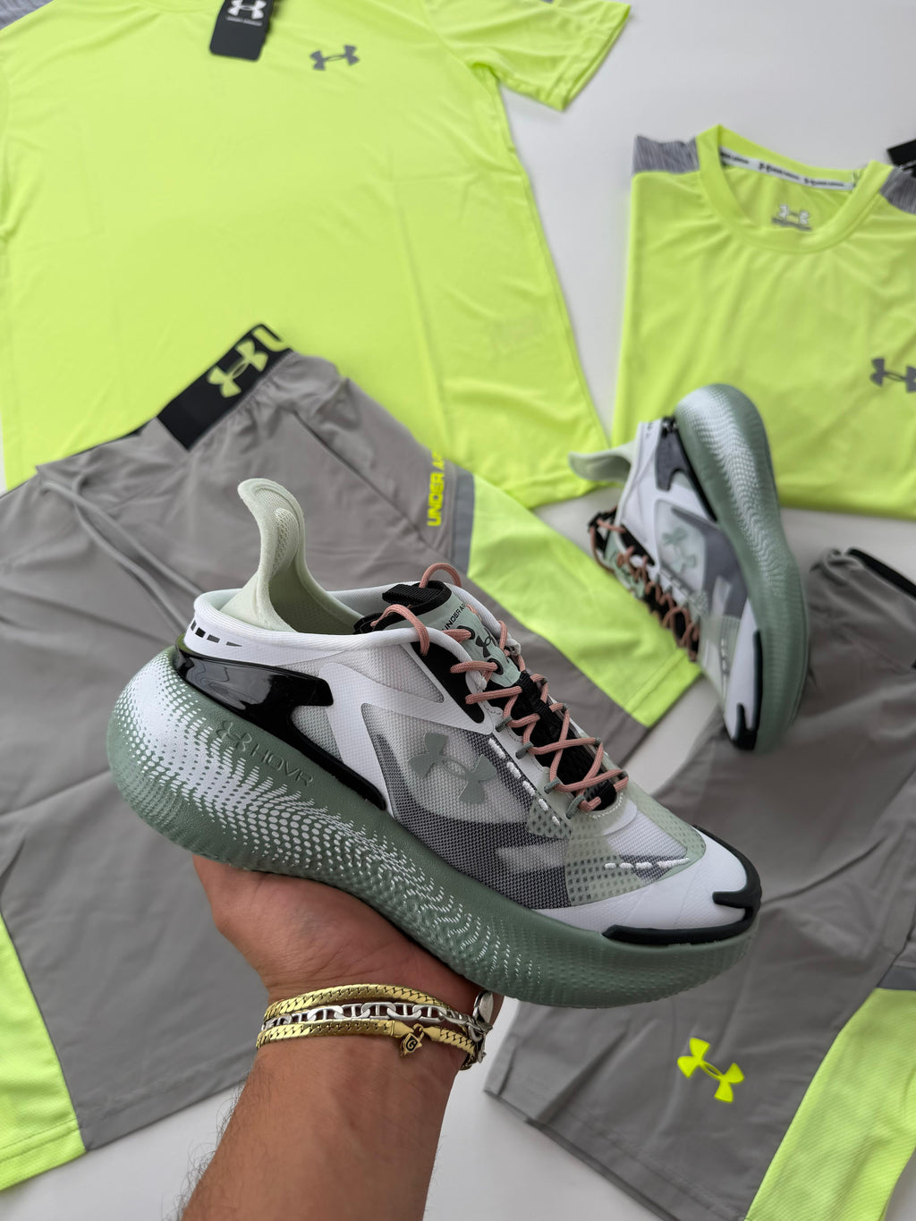 UNDER ARMOUR UA ECHO