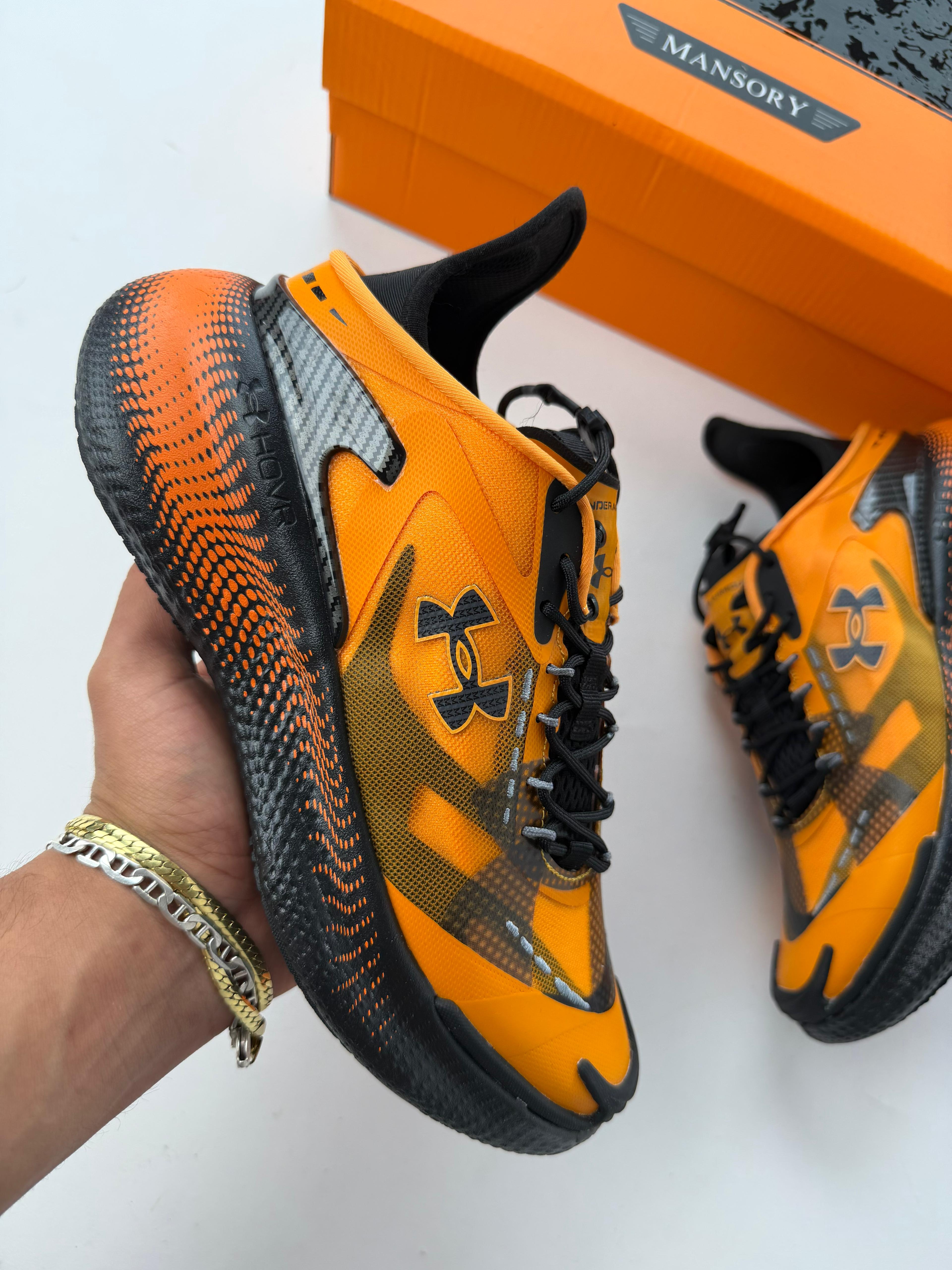 UNDER ARMOUR UA ECHO