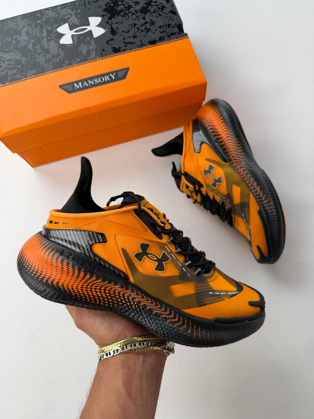 UNDER ARMOUR UA ECHO