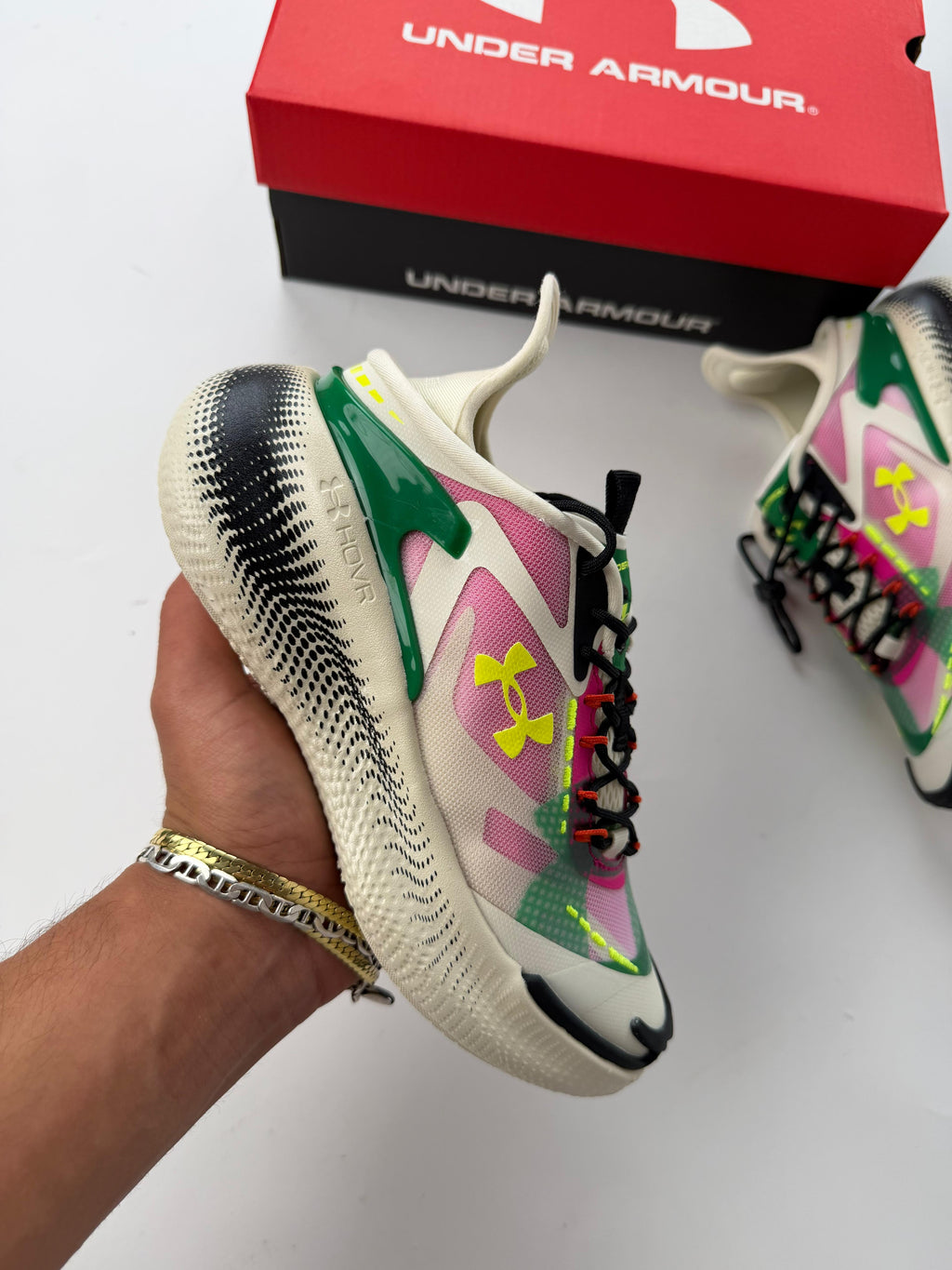 UNDER ARMOUR UA ECHO