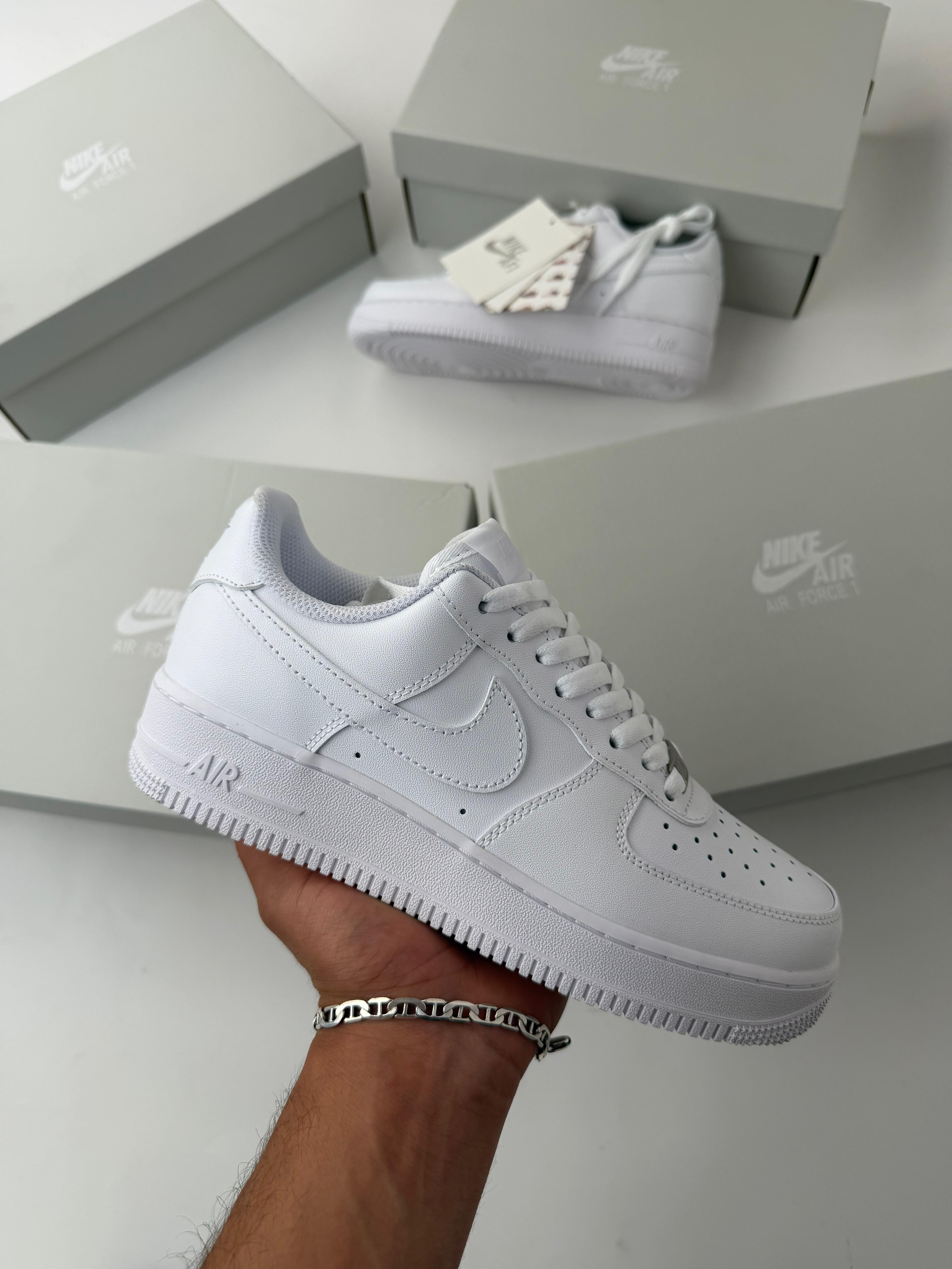 AIR FORCE ONE
