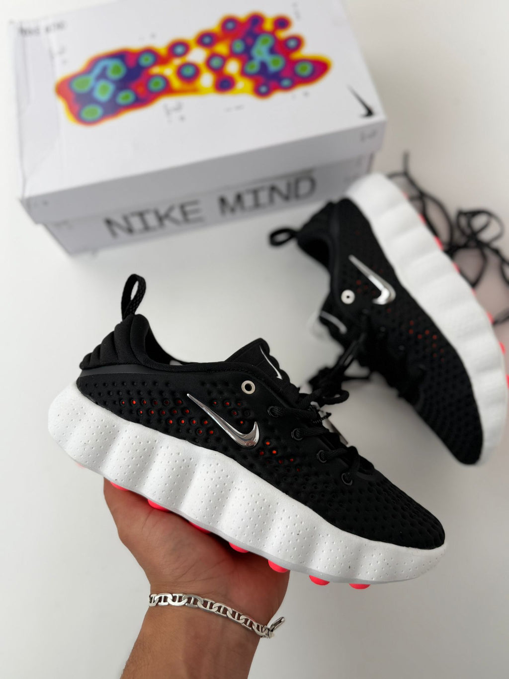 NIKE MIND