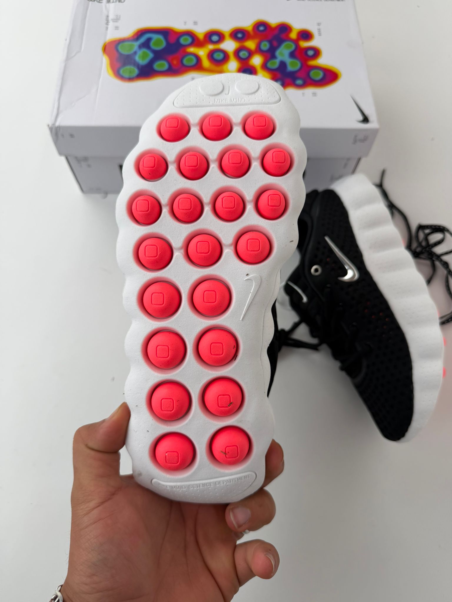NIKE MIND
