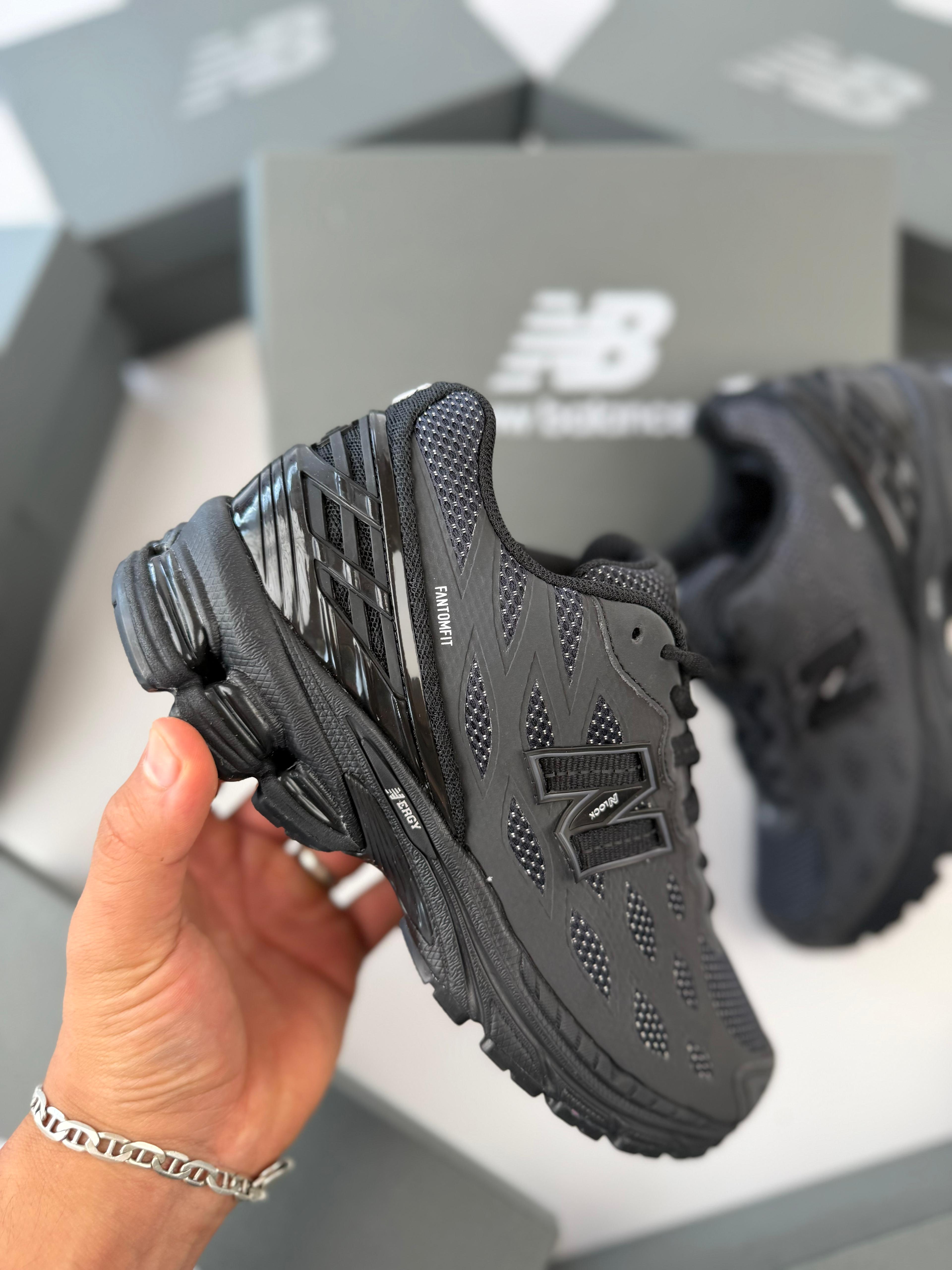 NEW BALANCE 1906