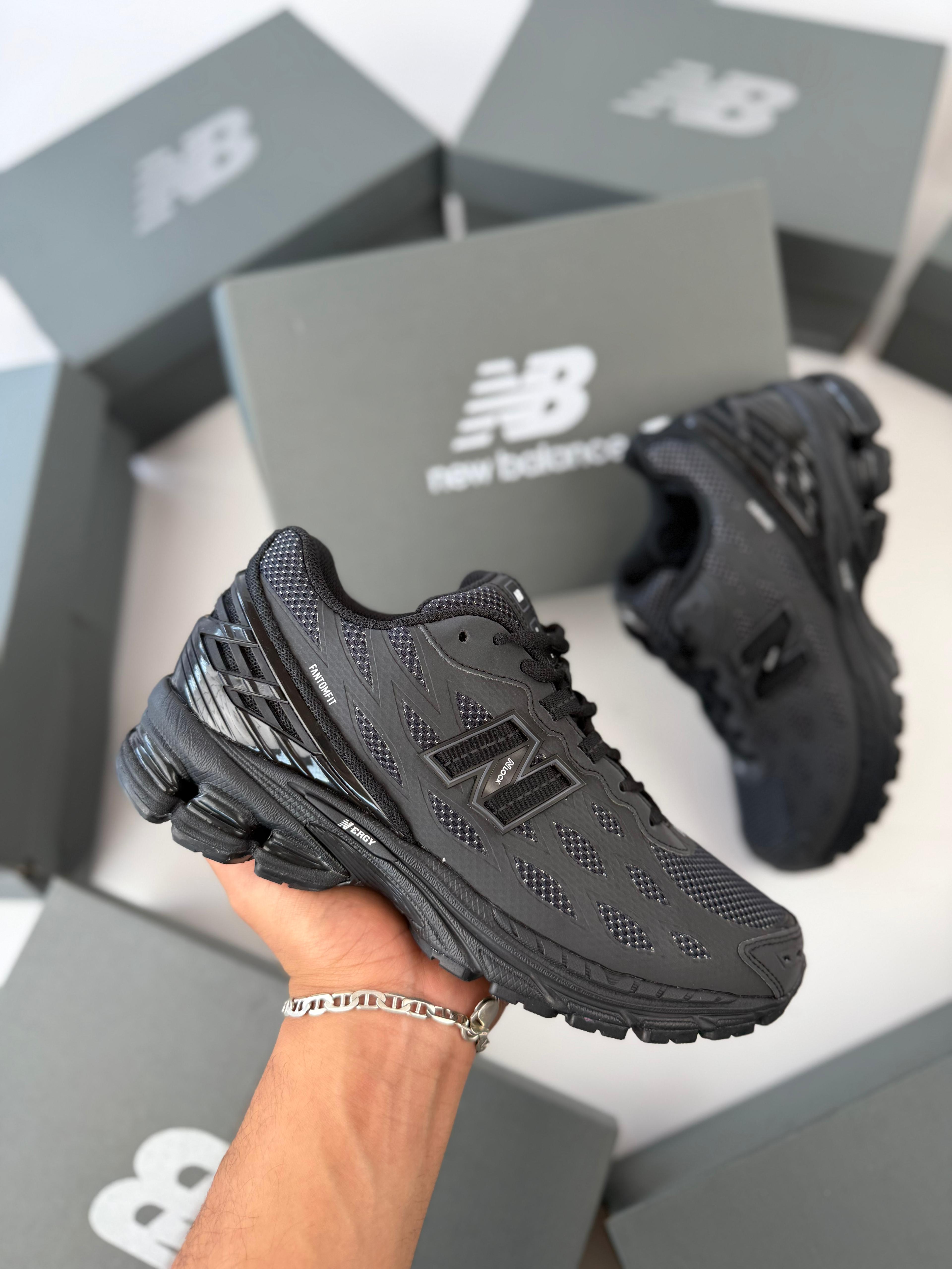 NEW BALANCE 1906
