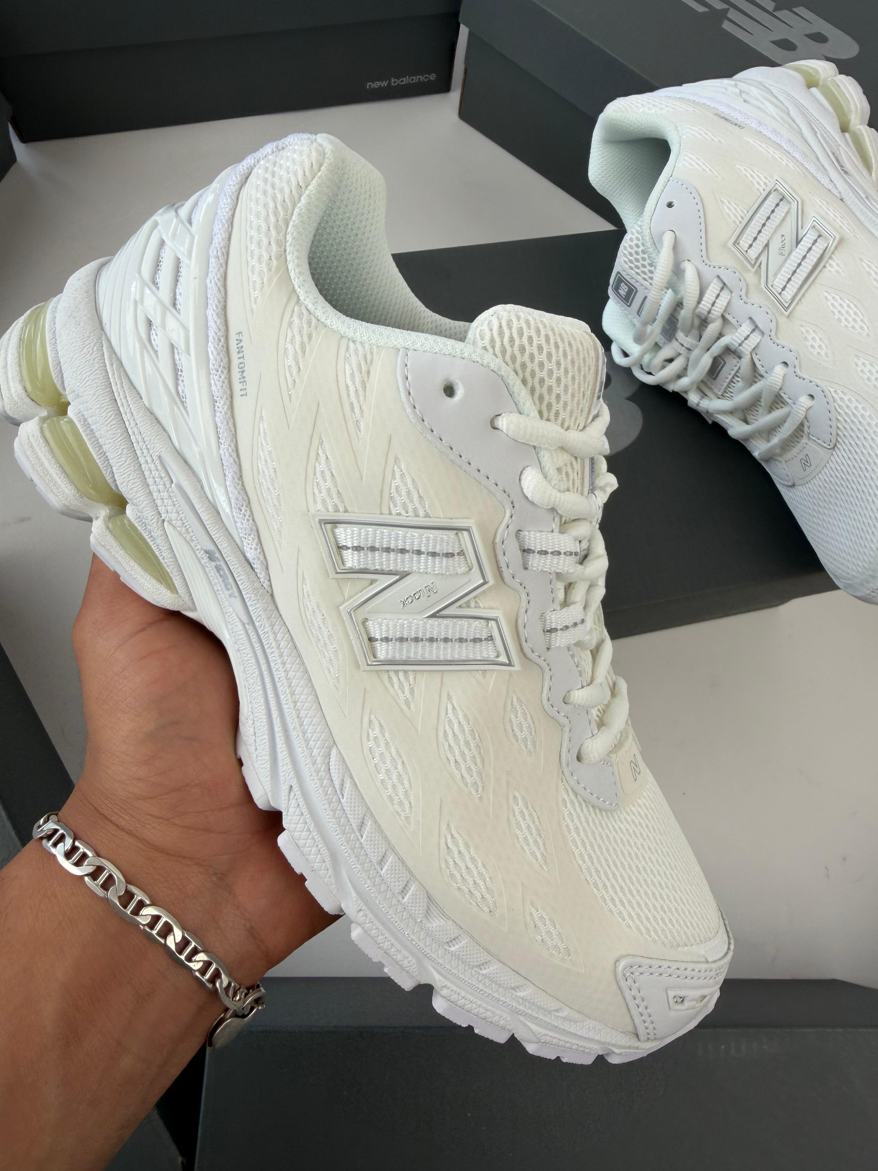 NEW BALANCE 1906