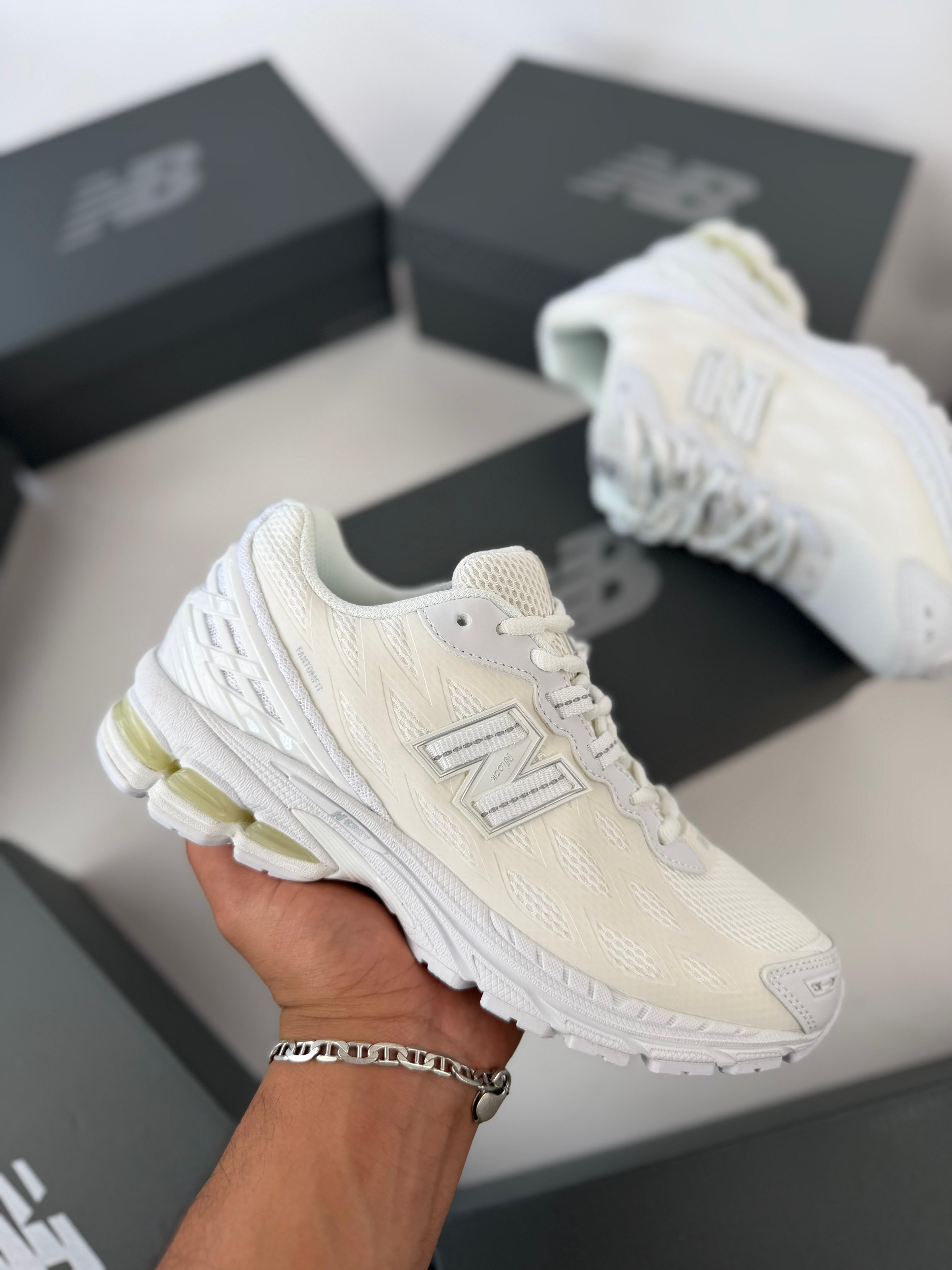 NEW BALANCE 1906