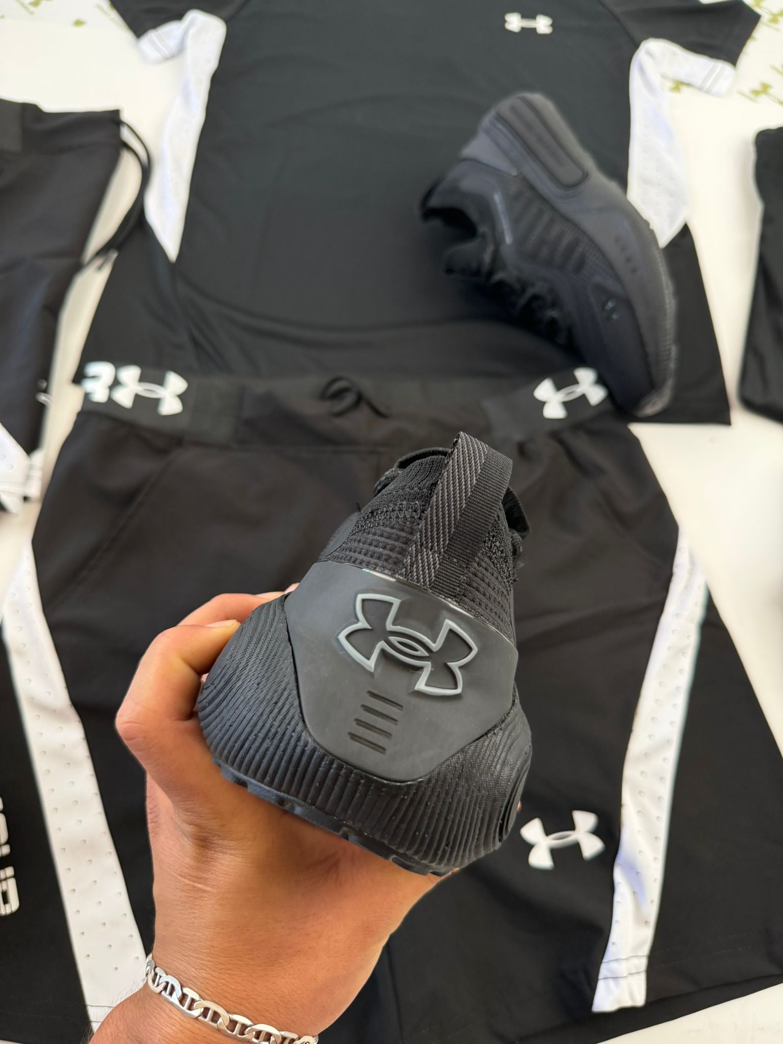 UNDER ARMOUR PHANTOM 4