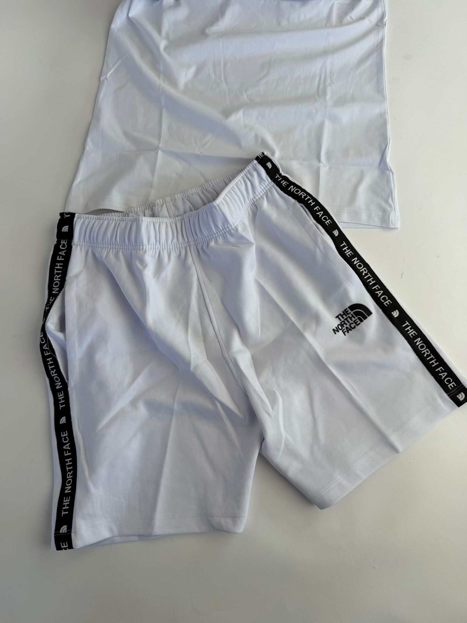 CONJUNTO NORTH FACE