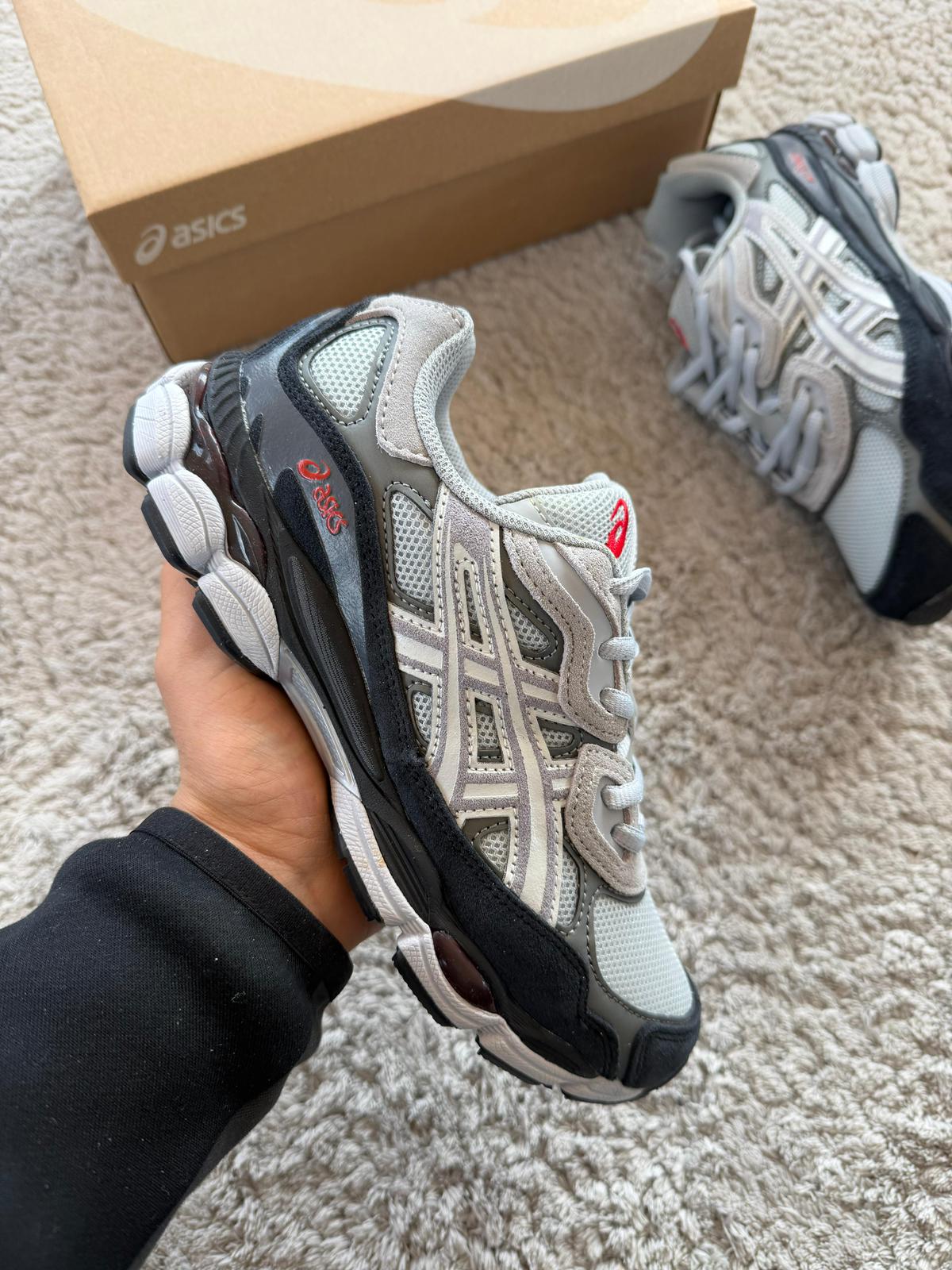 ASICS GEL-NYC