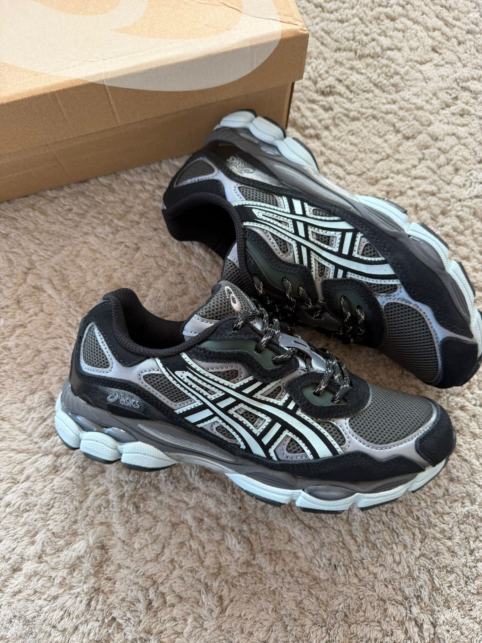 ASICS GEL-NYC
