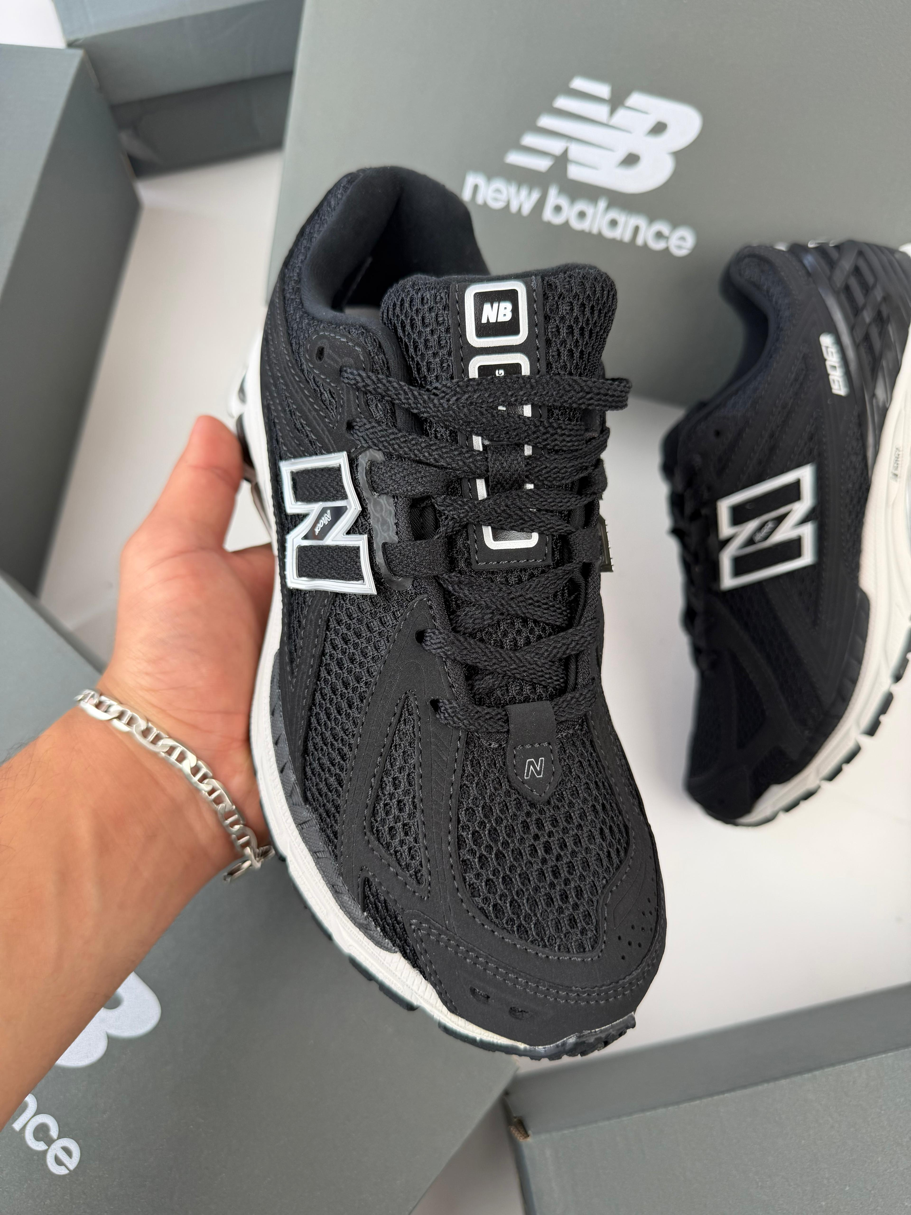 NEW BALANCE 1906