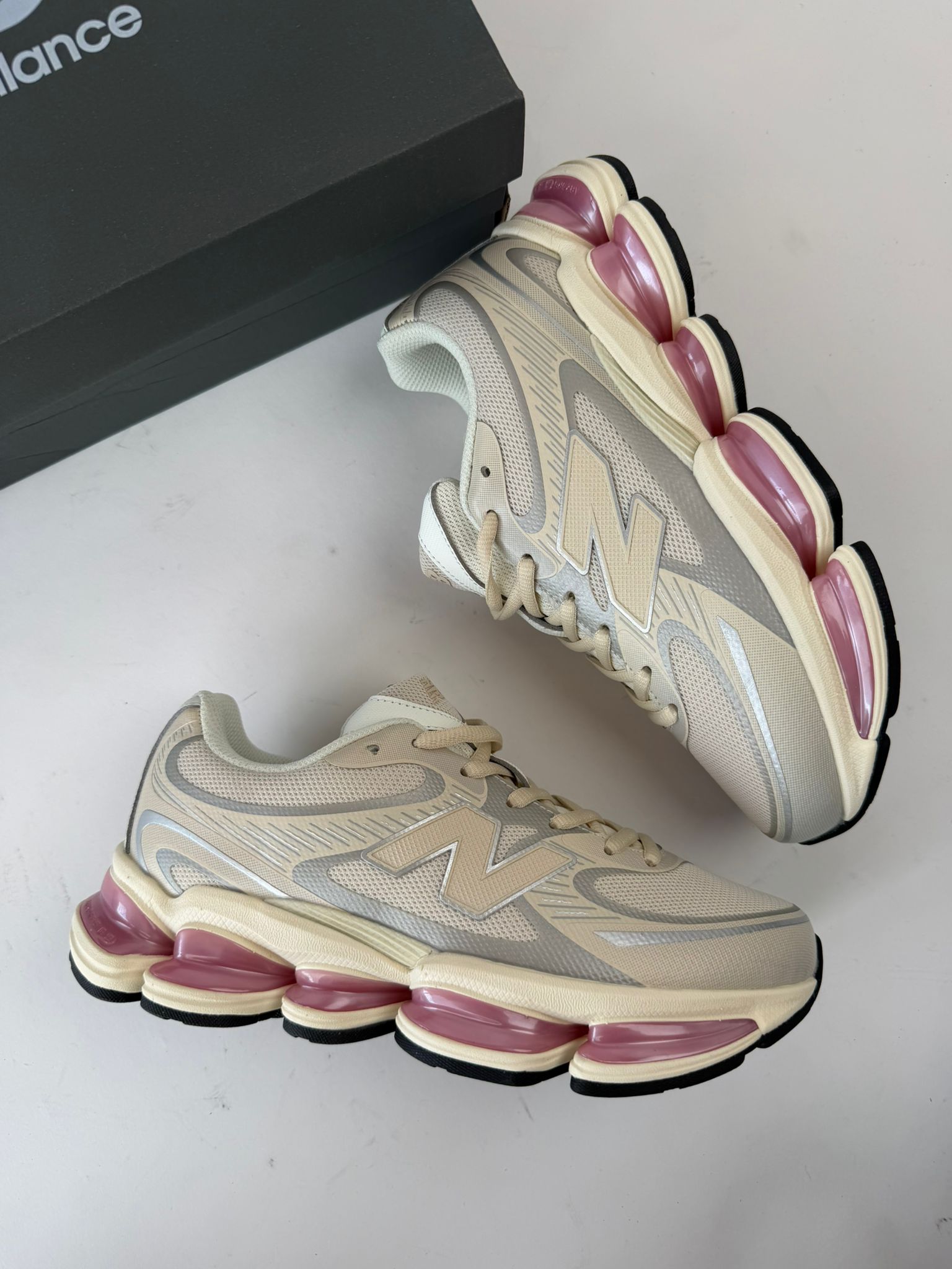 NEW BALANCE ABZORB 2000