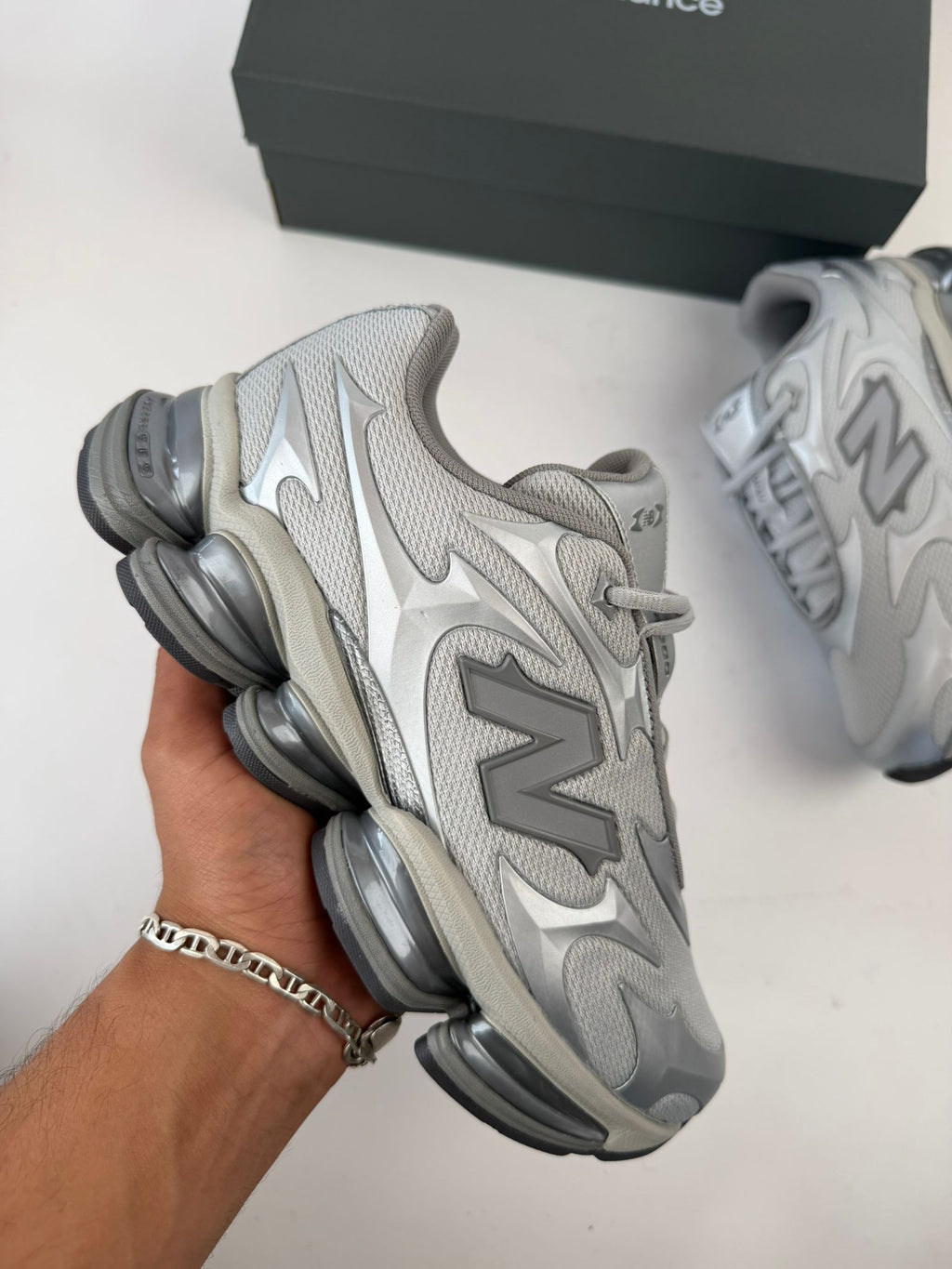 NEW BALANCE ABZORB 2000
