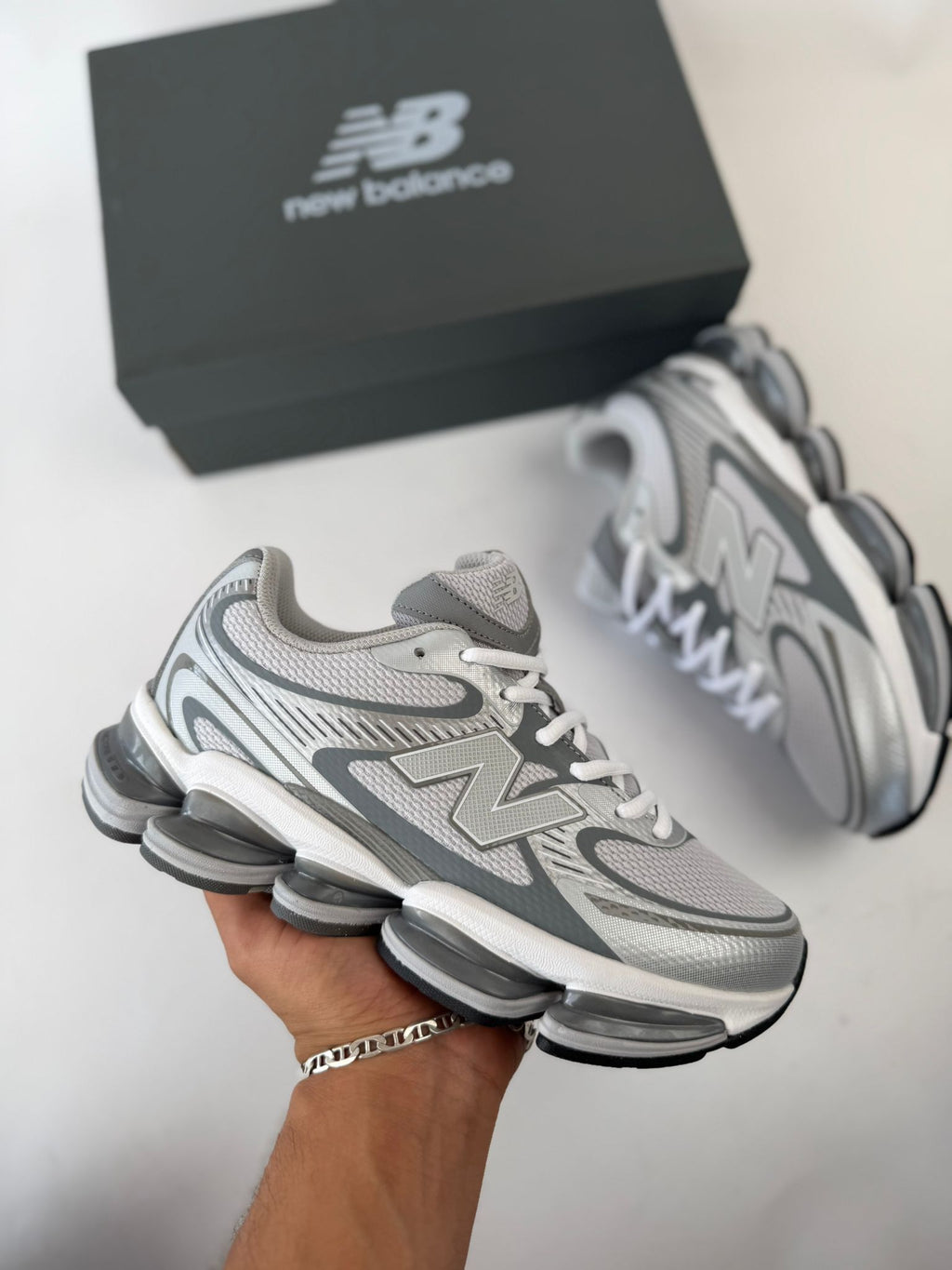 NEW BALANCE ABZORB 2000