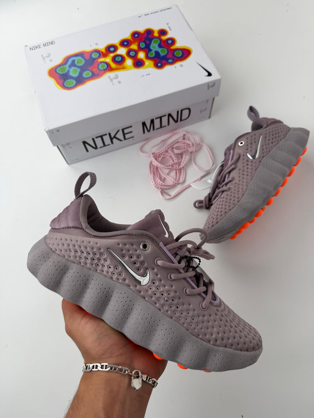 NIKE MIND