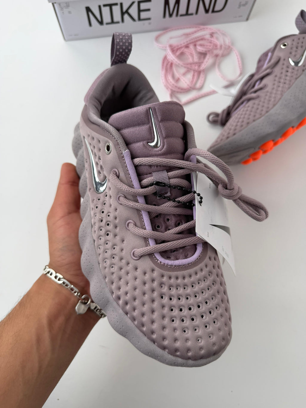 NIKE MIND