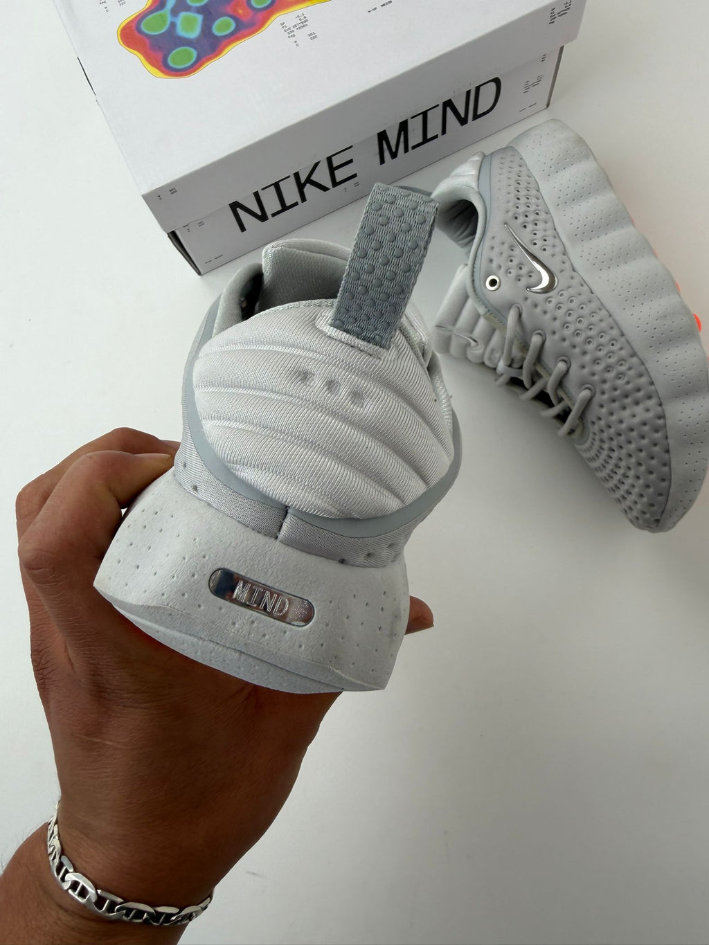 NIKE MIND