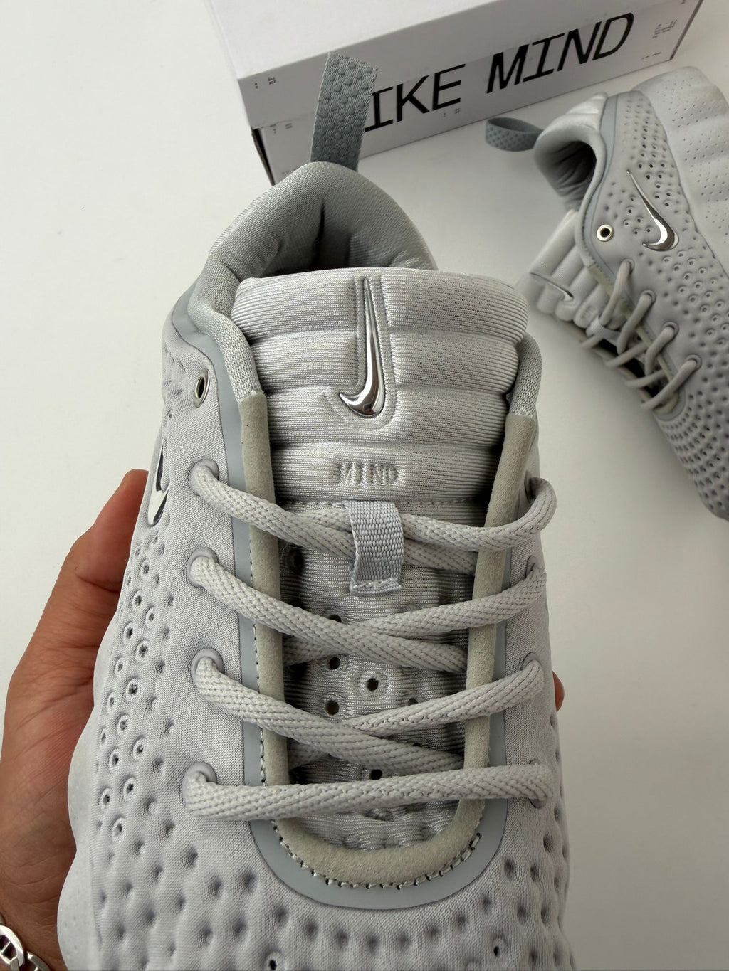 NIKE MIND