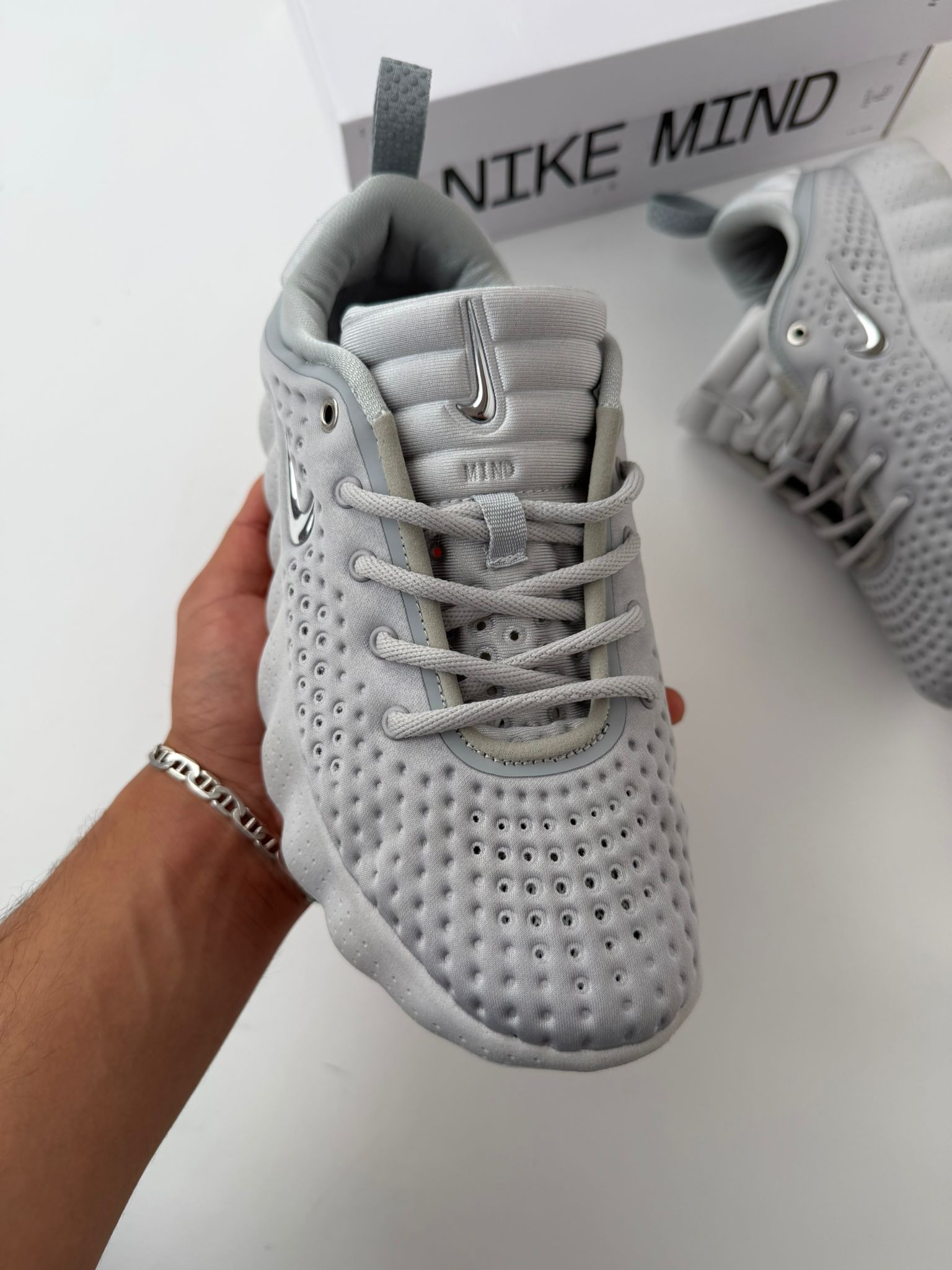 NIKE MIND