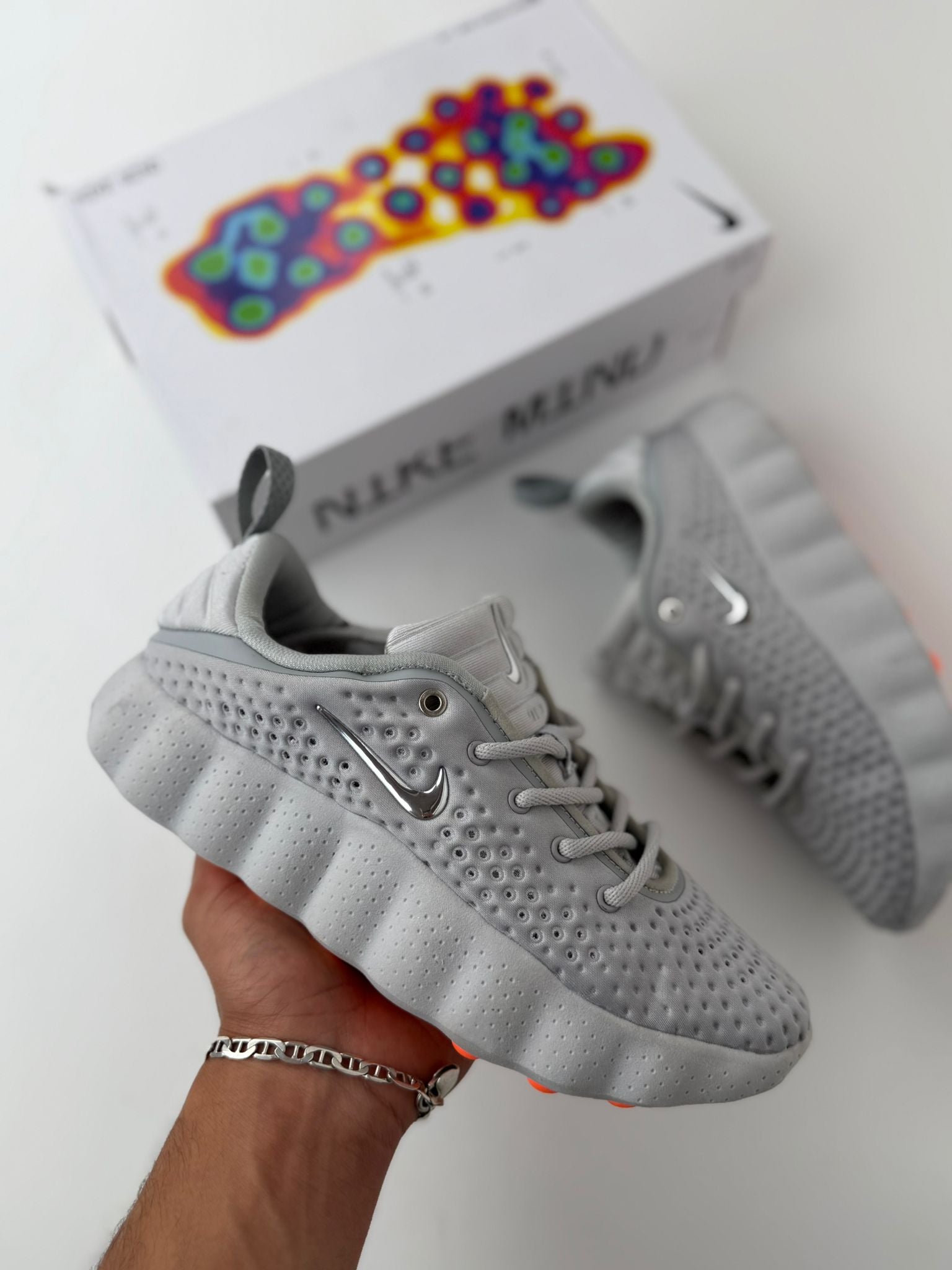 NIKE MIND