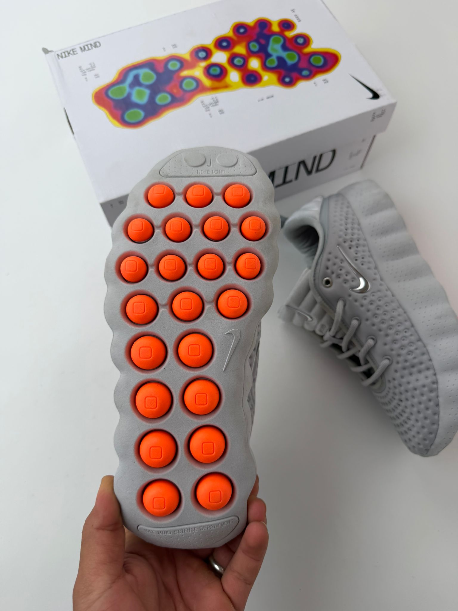 NIKE MIND