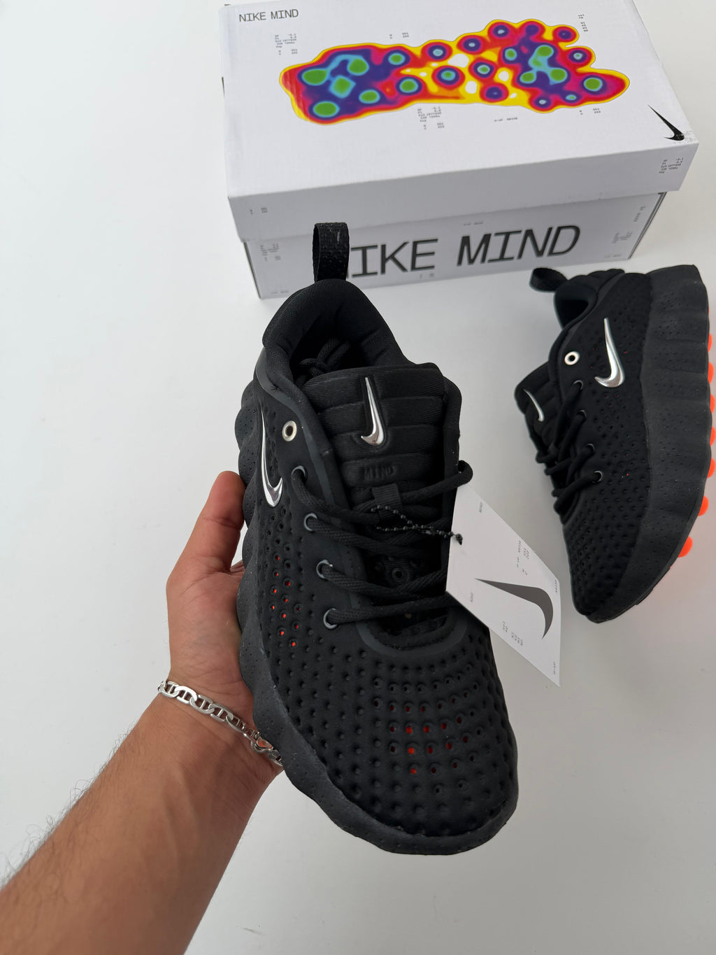 NIKE MIND