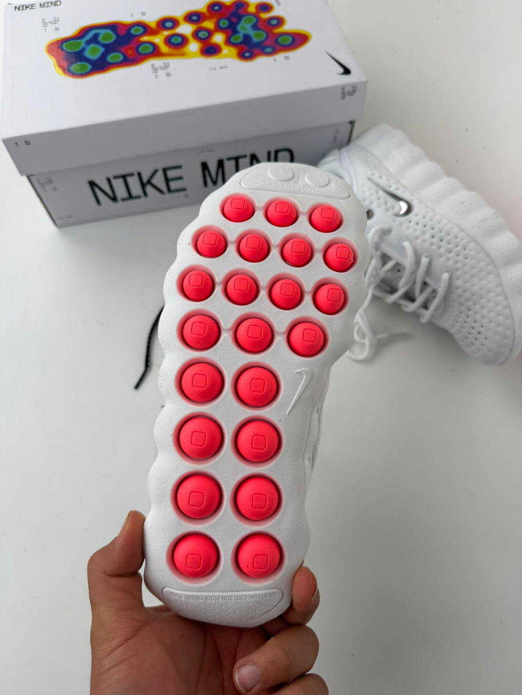 NIKE MIND