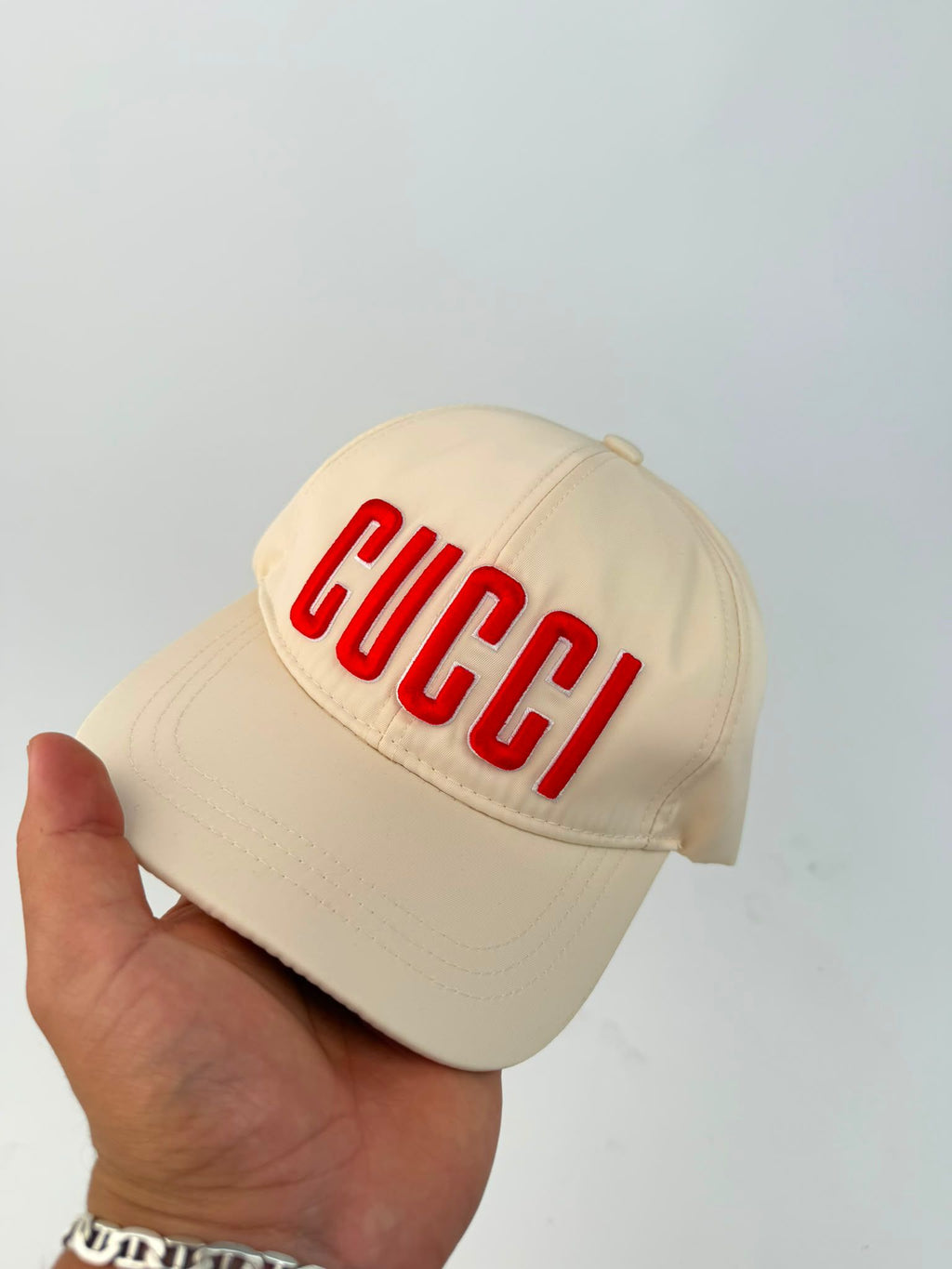 GORRA GUCCI