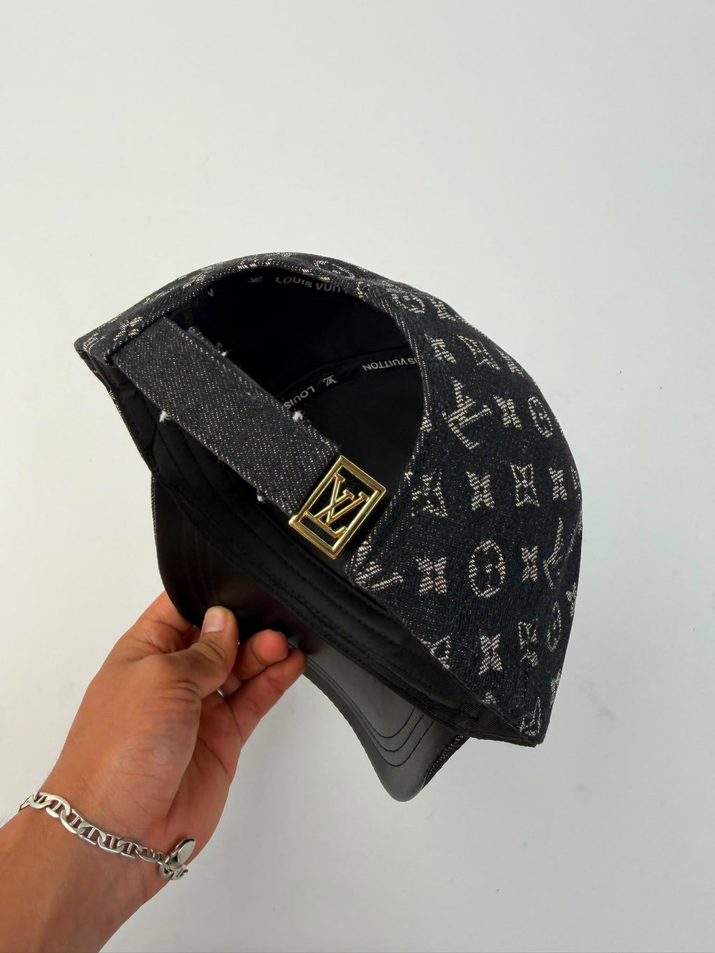 GORRA LOUIS VUITTON