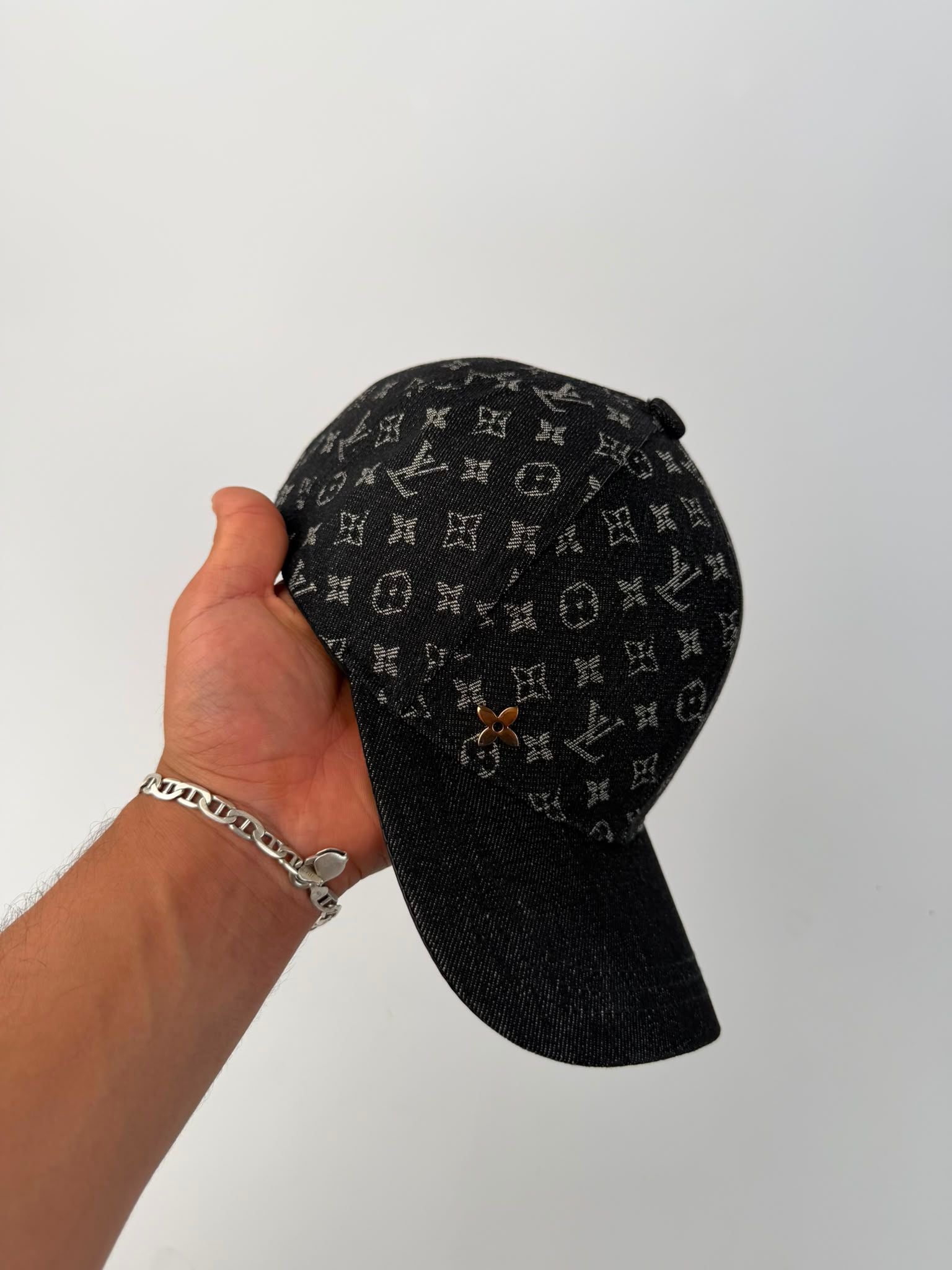 GORRA LOUIS VUITTON