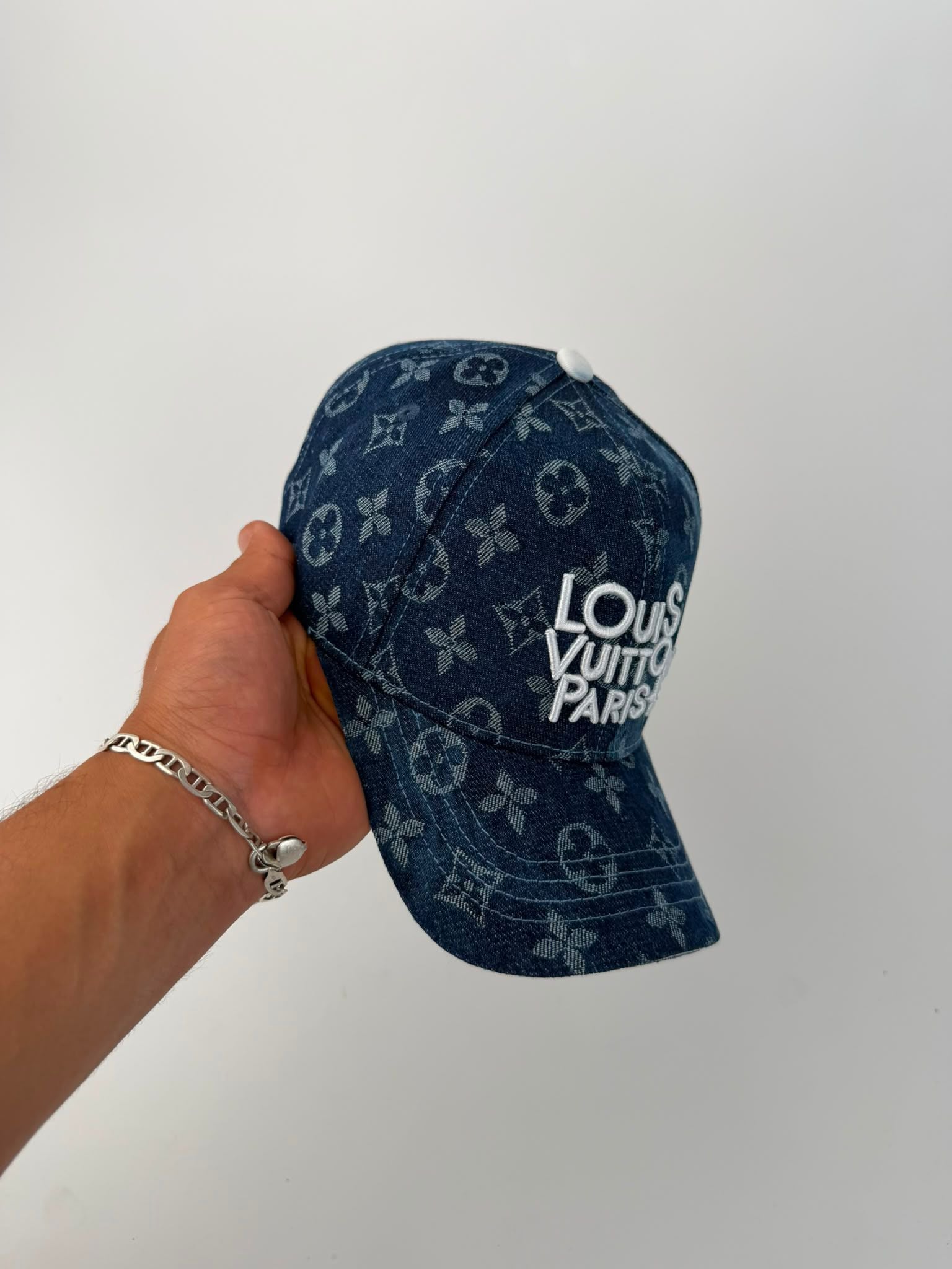 GORRA LOUIS VUITTON