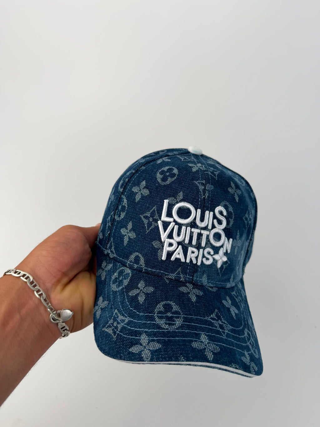 GORRA LOUIS VUITTON