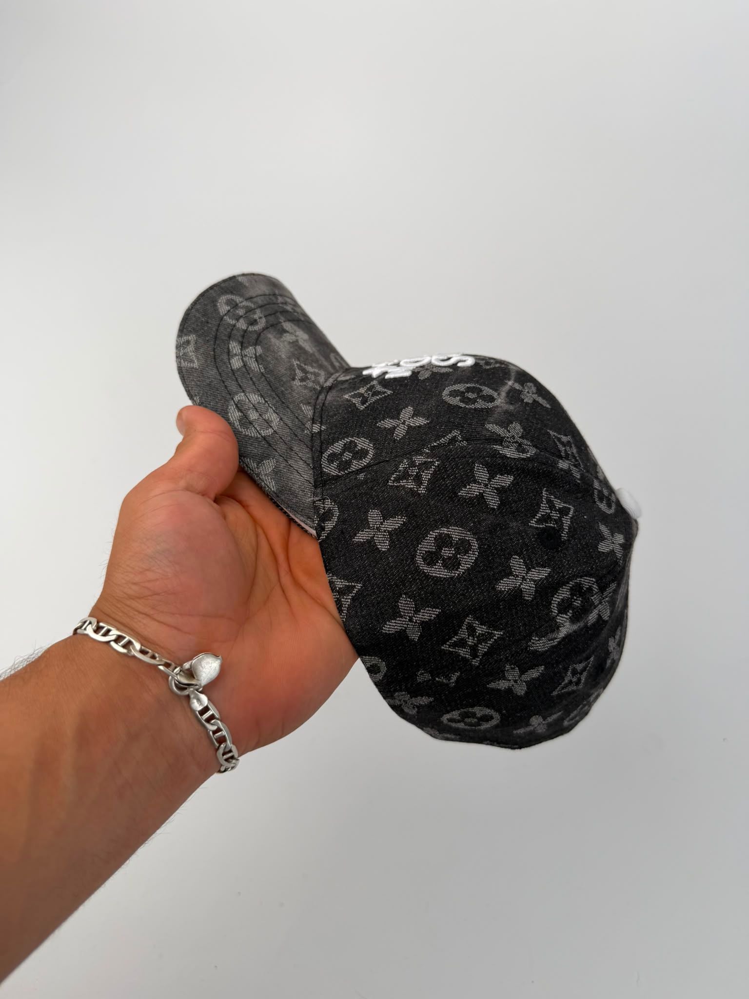 GORRA LOUIS VUITTON