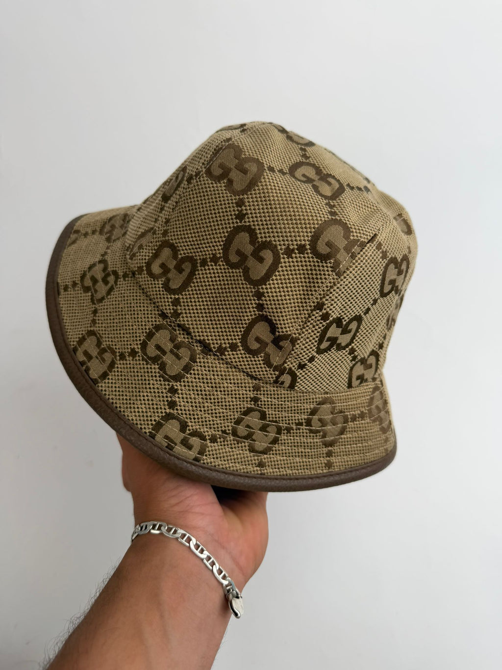 GORRO GUCCI