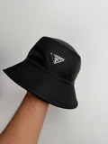 GORRO PRADA