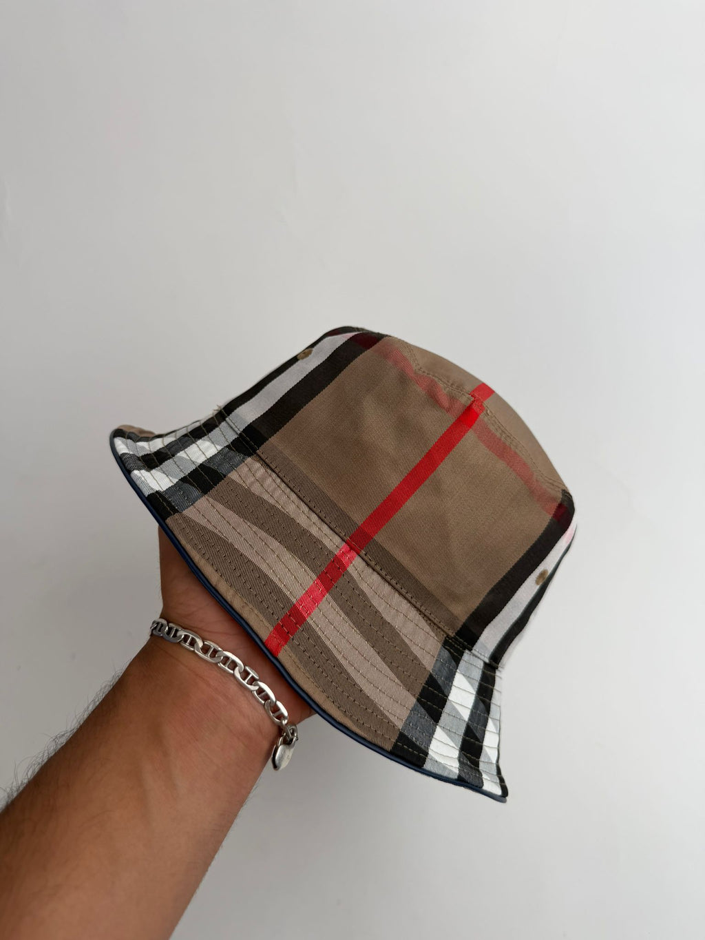 GORRO BURBERRY