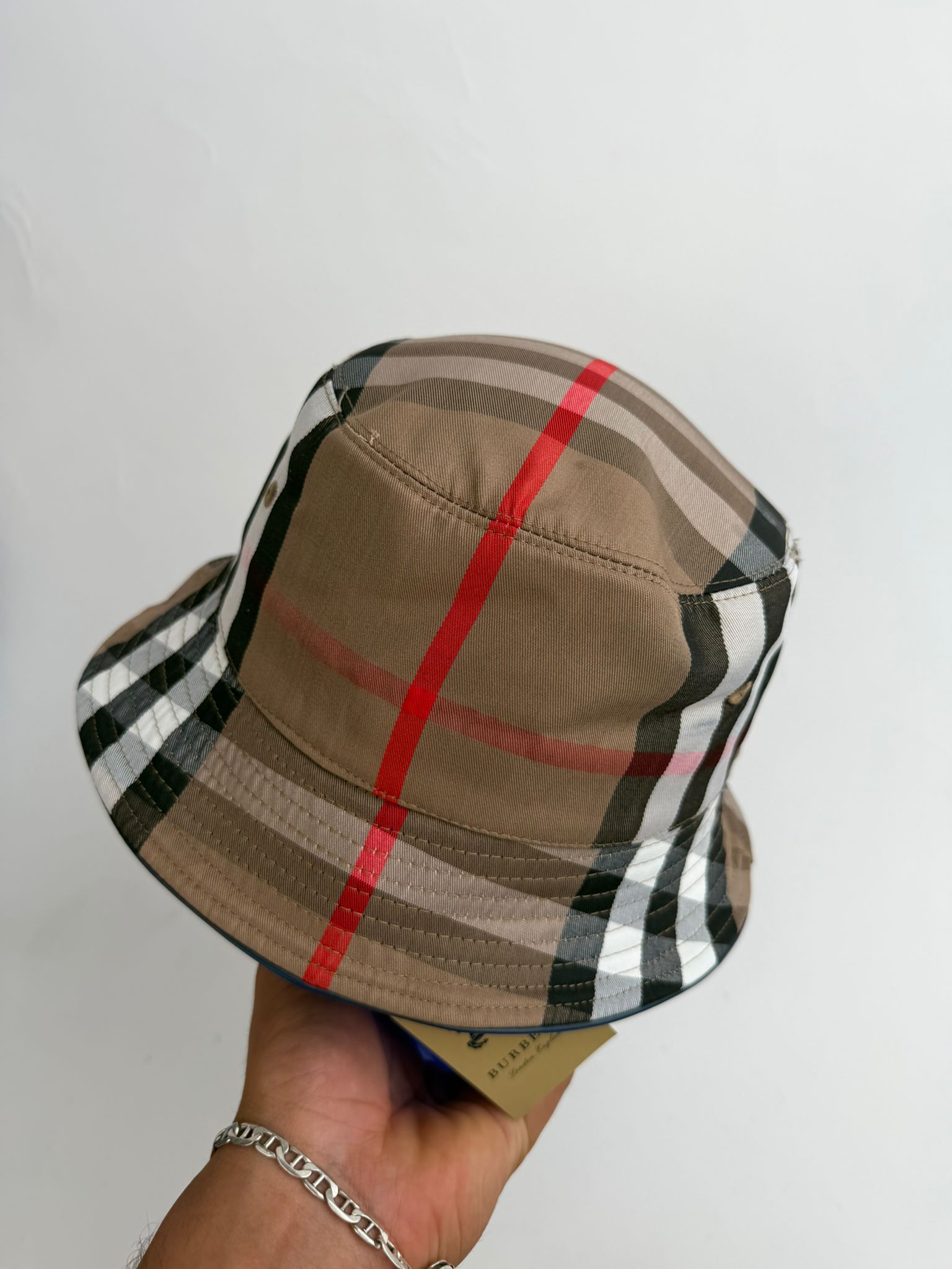 GORRO BURBERRY